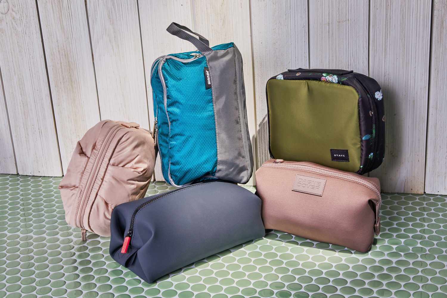 Backpacking Toiletry Bag the Crucial Equipment for Each and every Adventurer – On-line Excursion Epl